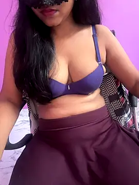 hottylizaa online show from 10.23.25