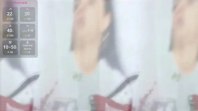 Snapshot of Missy_Skye chatting on 09.29.25 Missy Skye online show from 09.29.25