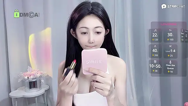 Snapshot of Sofia-168 chatting on 10.11.25 Sofia-168 online show from 10.11.25