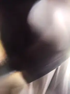 Lauraa-a online show from 11.12.25