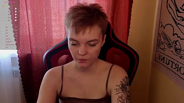 KrisNeal online show from 10.12.25