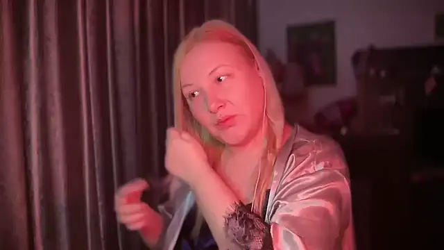 BikiHellena online show from 06.22.26