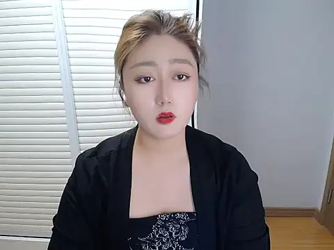 meizijiang online show from 09.13.25