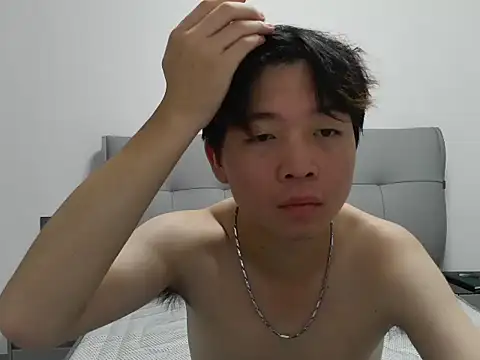 Snapshot of xiaogege000 chatting on 09.14.25 xiaogege000 online show from 09.14.25