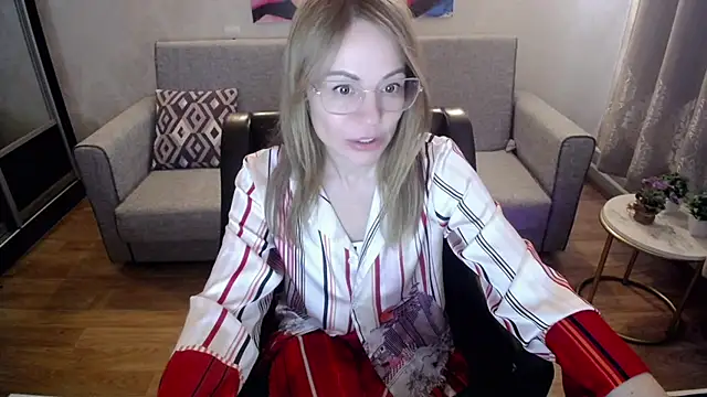 shy hot cat online show from 10.06.25