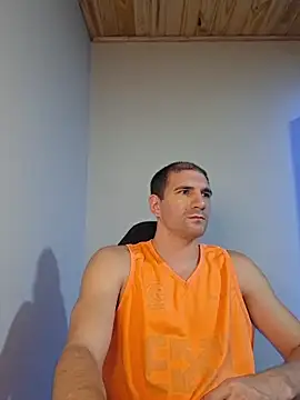 Snapshot of ObeyLust chatting on 02.19.26 ObeyLust online show from 02.19.26