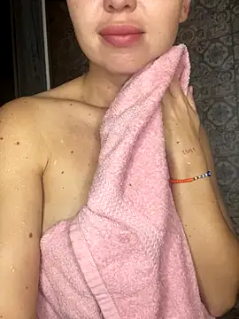 MartaLuna  online show from 10.07.25