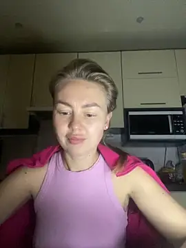 MartaLuna  online show from 11.12.25