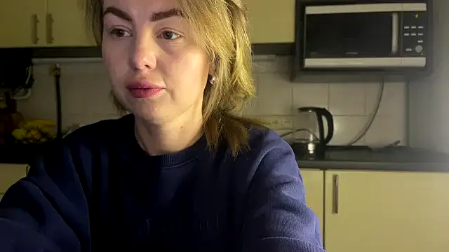 MartaLuna  online show from 04.08.26