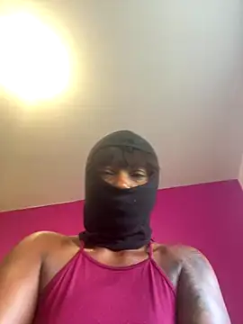 douceebene online show from 09.28.25