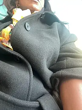 douceebene online show from 10.26.25