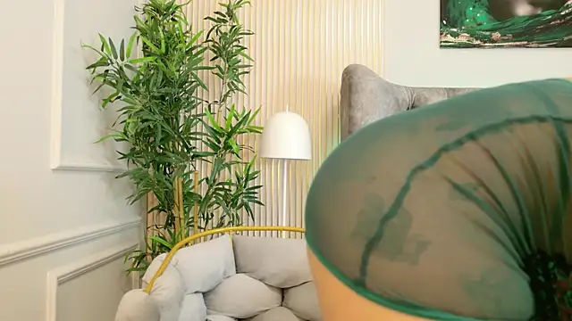 MeganXDesire online show from 10.19.25