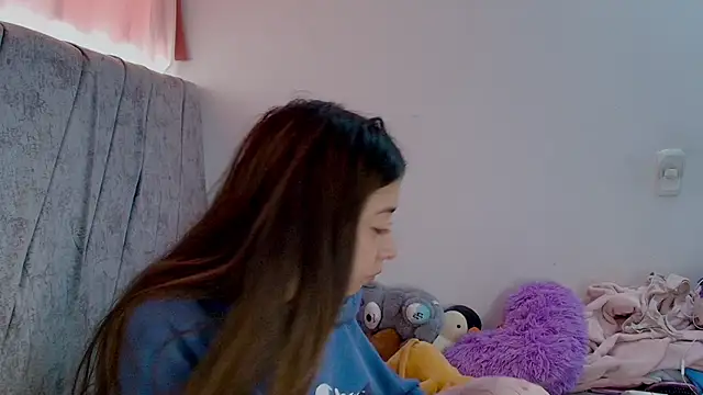 Snapshot of kimmy_vegga2 chatting on 10.21.25 kimmy vegga2 online show from 10.21.25