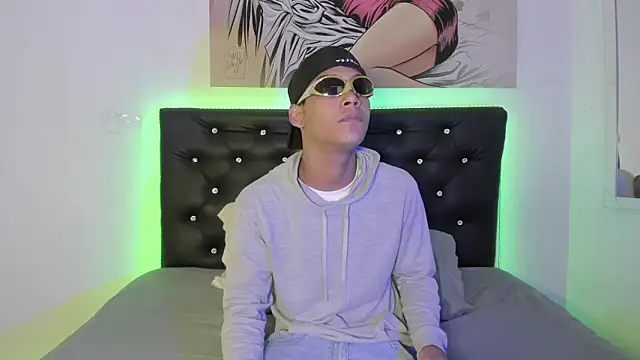 Snapshot of xxKamadevaxx chatting on 02.03.26 xxKamadevaxx online show from 02.03.26