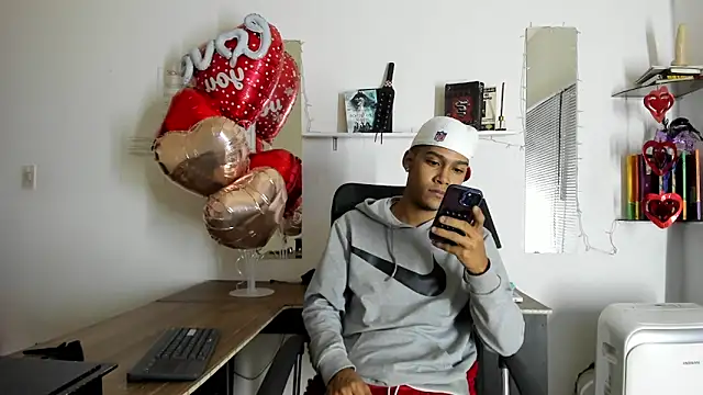 Snapshot of xxKamadevaxx chatting on 02.13.26 xxKamadevaxx online show from 02.13.26