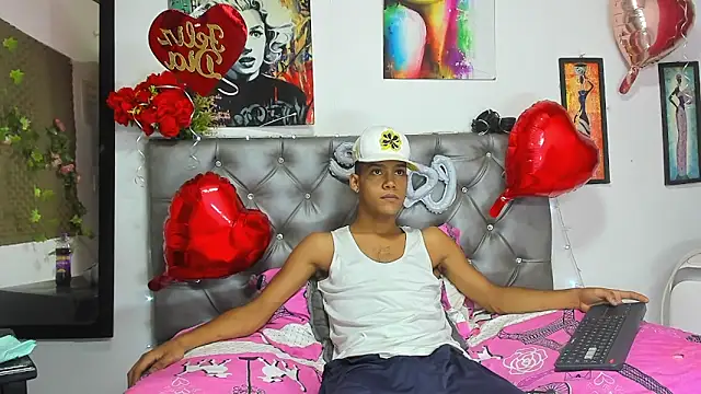 Snapshot of xxKamadevaxx chatting on 02.16.26 xxKamadevaxx online show from 02.16.26