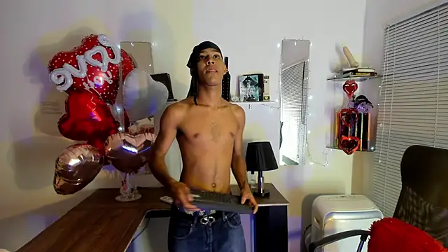 Snapshot of xxKamadevaxx chatting on 02.20.26 xxKamadevaxx online show from 02.20.26