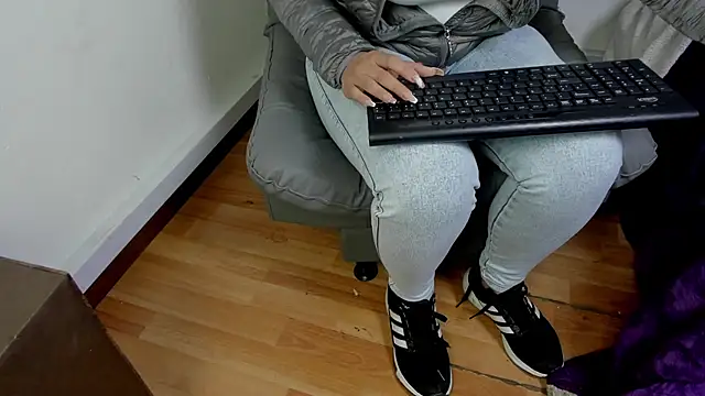 Shantal  G online show from 02.18.26