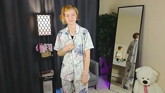 PattyDriere online show from 09.16.25