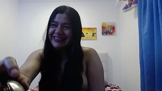 Snapshot of April_Becker chatting on 10.11.25 April Becker online show from 10.11.25