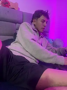 NaytonFreeman online show from 01.09.26