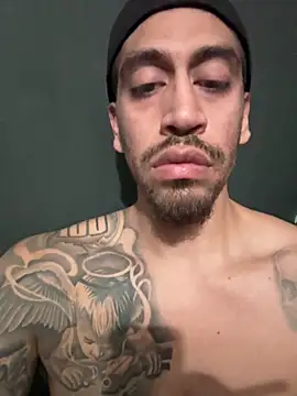 busnfatnutsLildee online show from 10.26.25