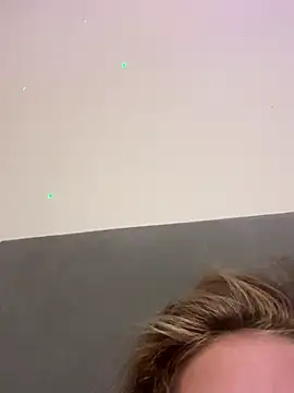 Snapshot of IceEyesUK chatting on 10.09.25 IceEyesUK online show from 10.09.25