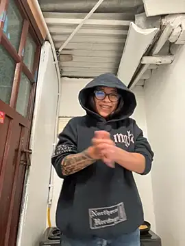 nicte t  online show from 10.31.25