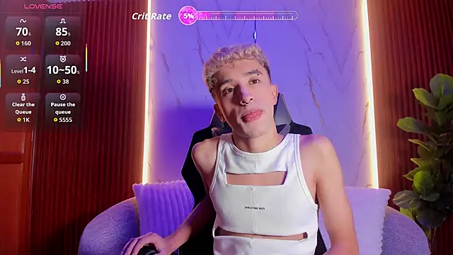 sweetsanti online show from 10.13.25