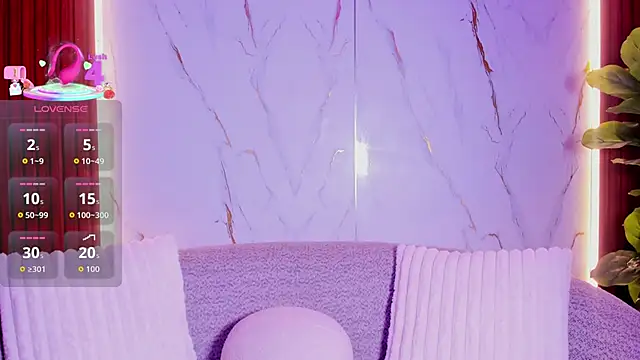 sweetsanti online show from 10.31.25