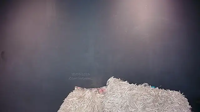 CamilaaSaenz online show from 09.18.25
