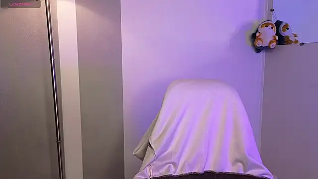 Snapshot of Molllysdays chatting on 09.29.25 Molllysdays online show from 09.29.25