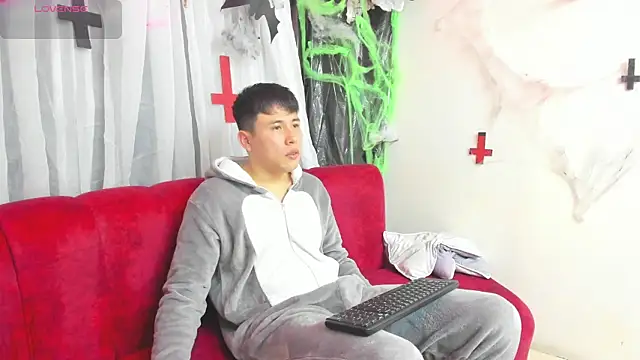 Nick Wolff online show from 10.28.25