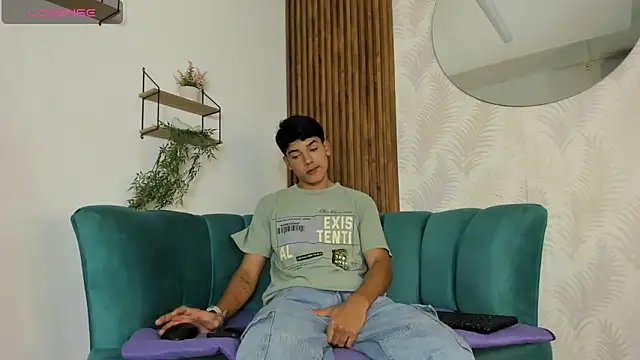 SandroVeyra online show from 09.26.25