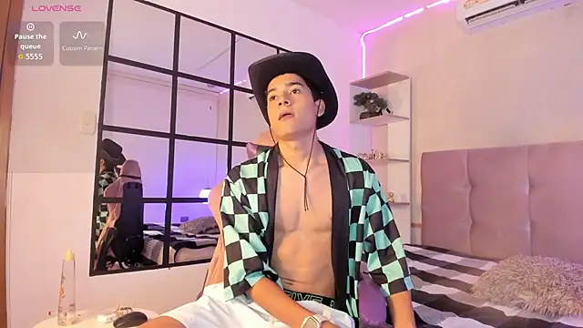 SandroVeyra online show from 10.11.25