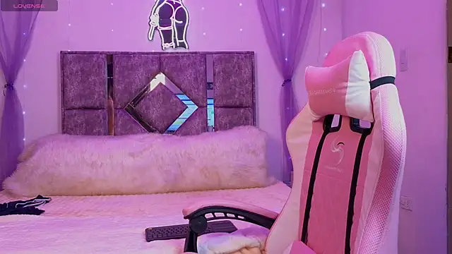 danilu and eva21 online show from 10.02.25