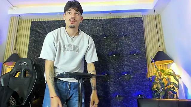 Iam Steven online show from 09.30.25