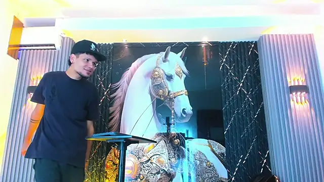 Iam Steven online show from 10.06.25