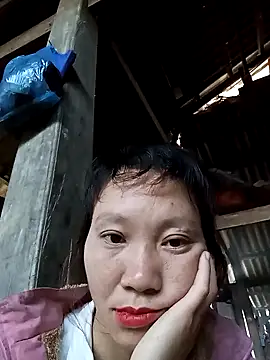 bonnie-00 online show from 10.04.25