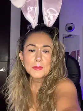 BunnyGlow50 online show from 07.12.26