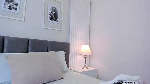 cherry skinny  online show from 11.26.25