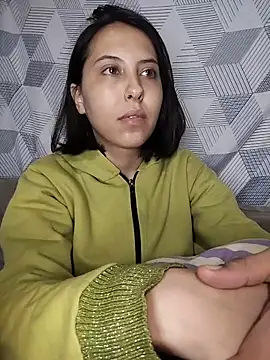 Snapshot of scarletoficial chatting on 06.16.26 scarletoficial online show from 06.16.26