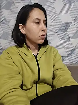 Snapshot of scarletoficial chatting on 07.16.26 scarletoficial online show from 07.16.26