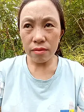 lyuyenkk online show from 10.02.25