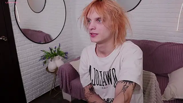 ArchiehalI online show from 09.15.25