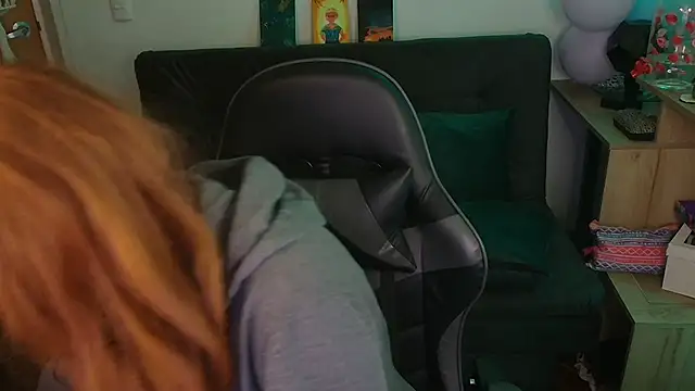 Miacatsito3 online show from 11.20.25