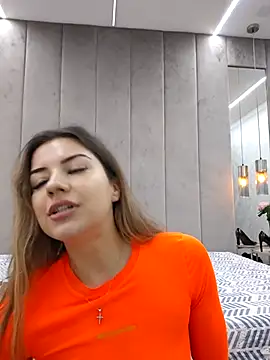 Von Dee online show from 10.26.25