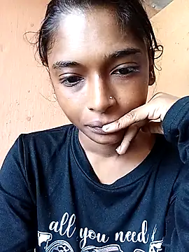 Alexia holbert online show from 04.28.26