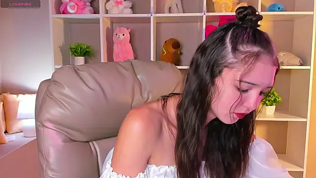 Amanda Reedd online show from 09.16.25