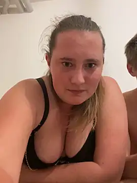 CurvySabrina online show from 09.29.25